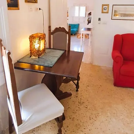 Holiday home La Corte Delle Arti Matino